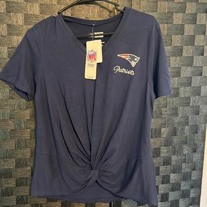 Navy Blue New England Patriots Womans T Shirt NFL Sz M